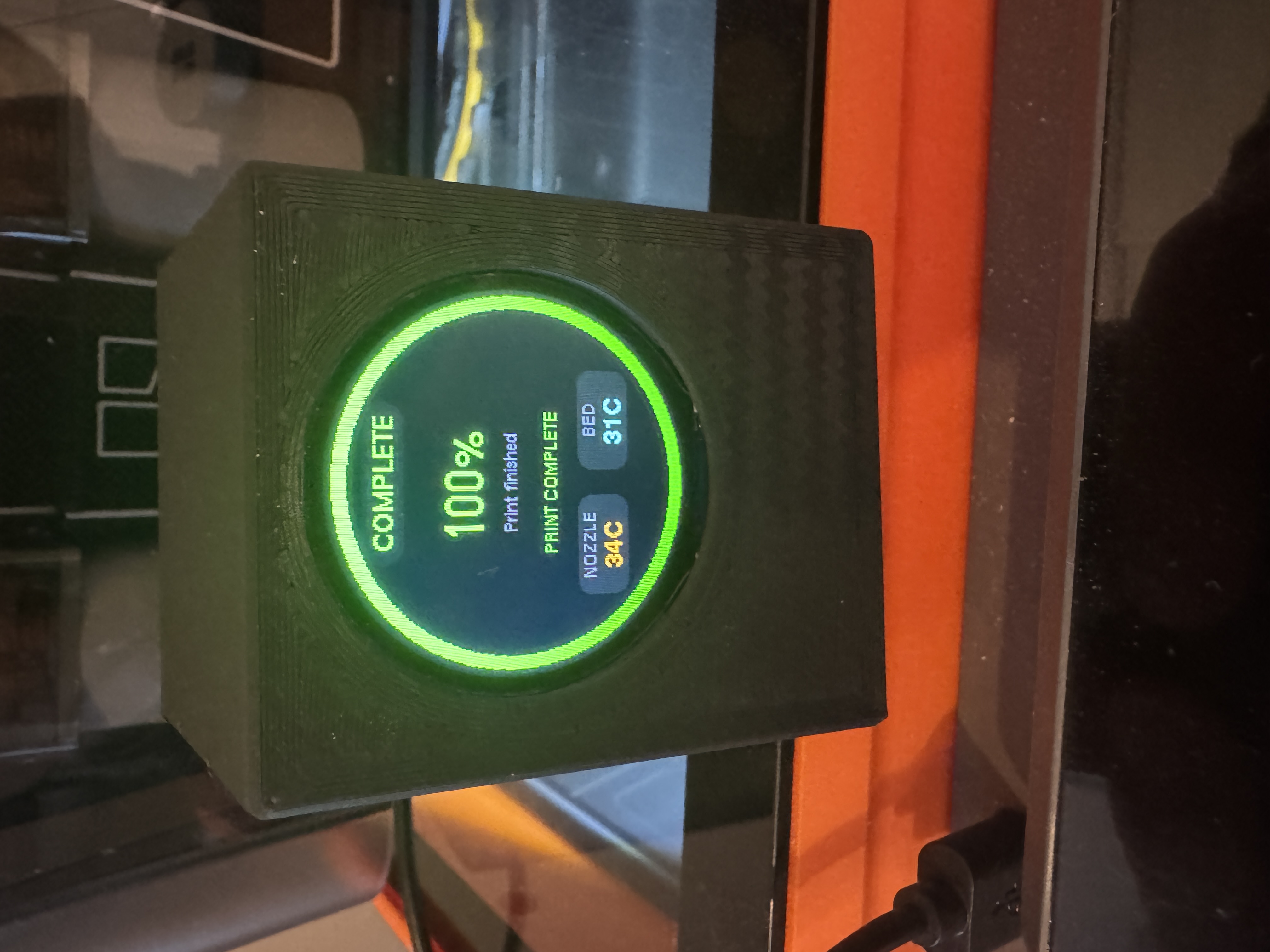 Finished round display placeholder